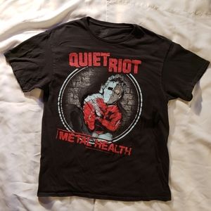 QUIET RIOT graphic t-shirt